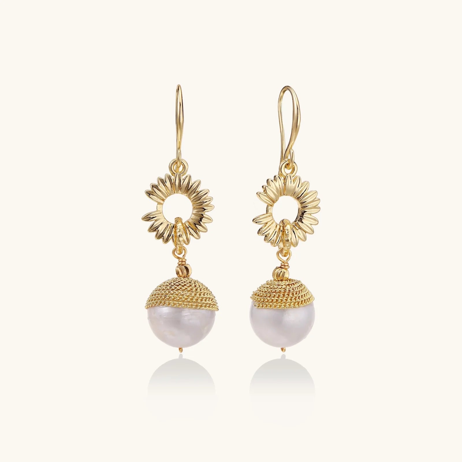 VeriGirl Sunburst Pearl Dangles