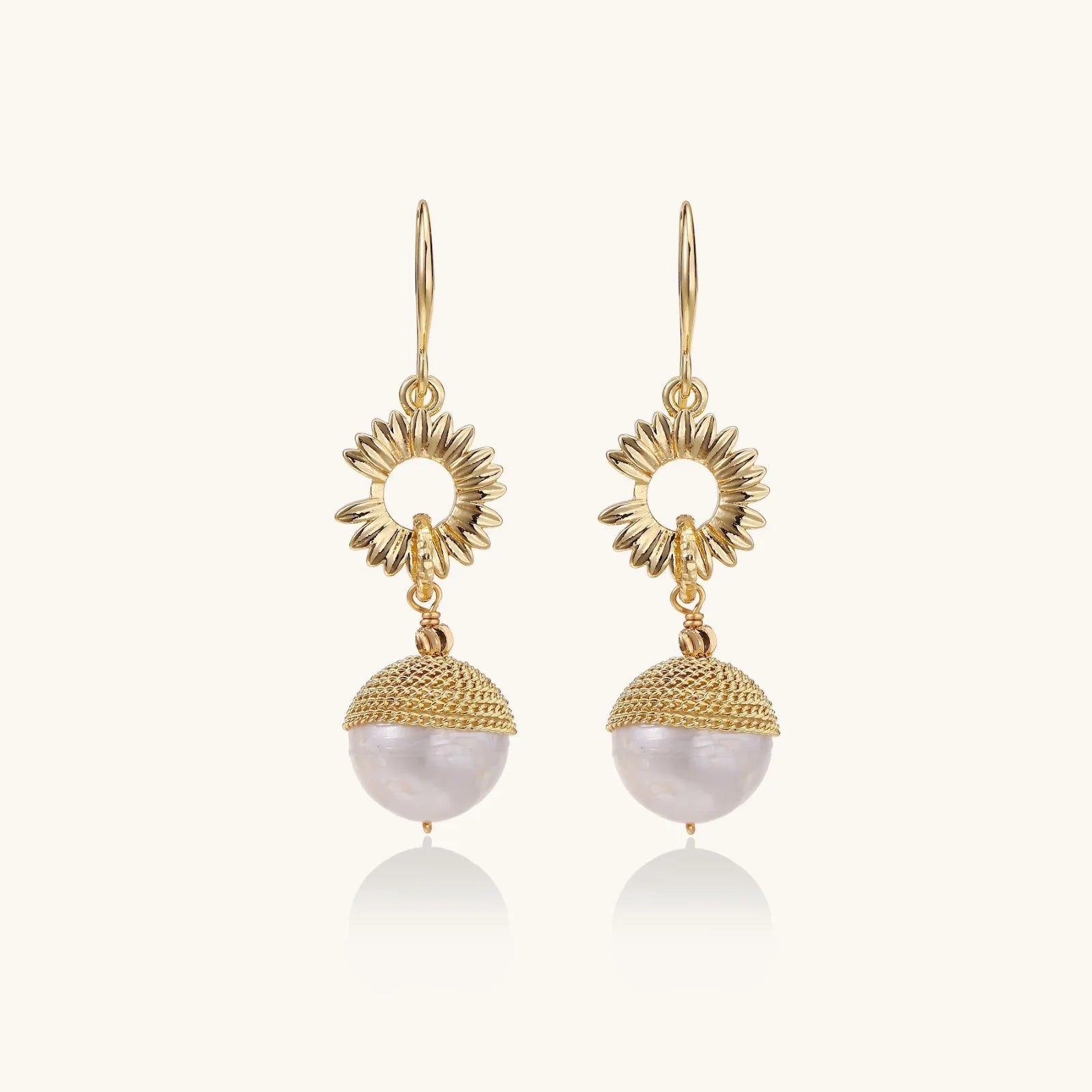 VeriGirl Sunburst Pearl Dangles