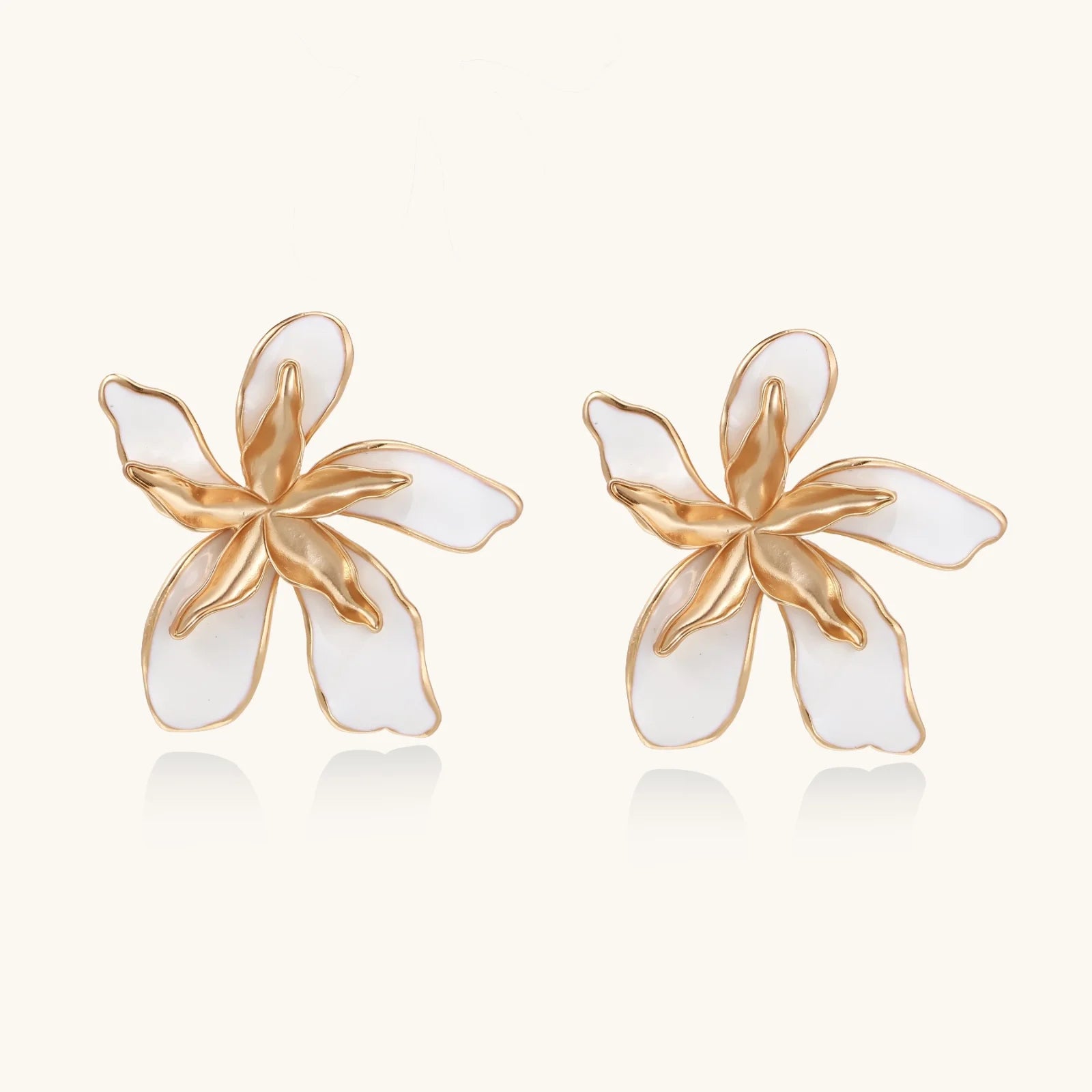 VeriGirl Lily Flower Studs