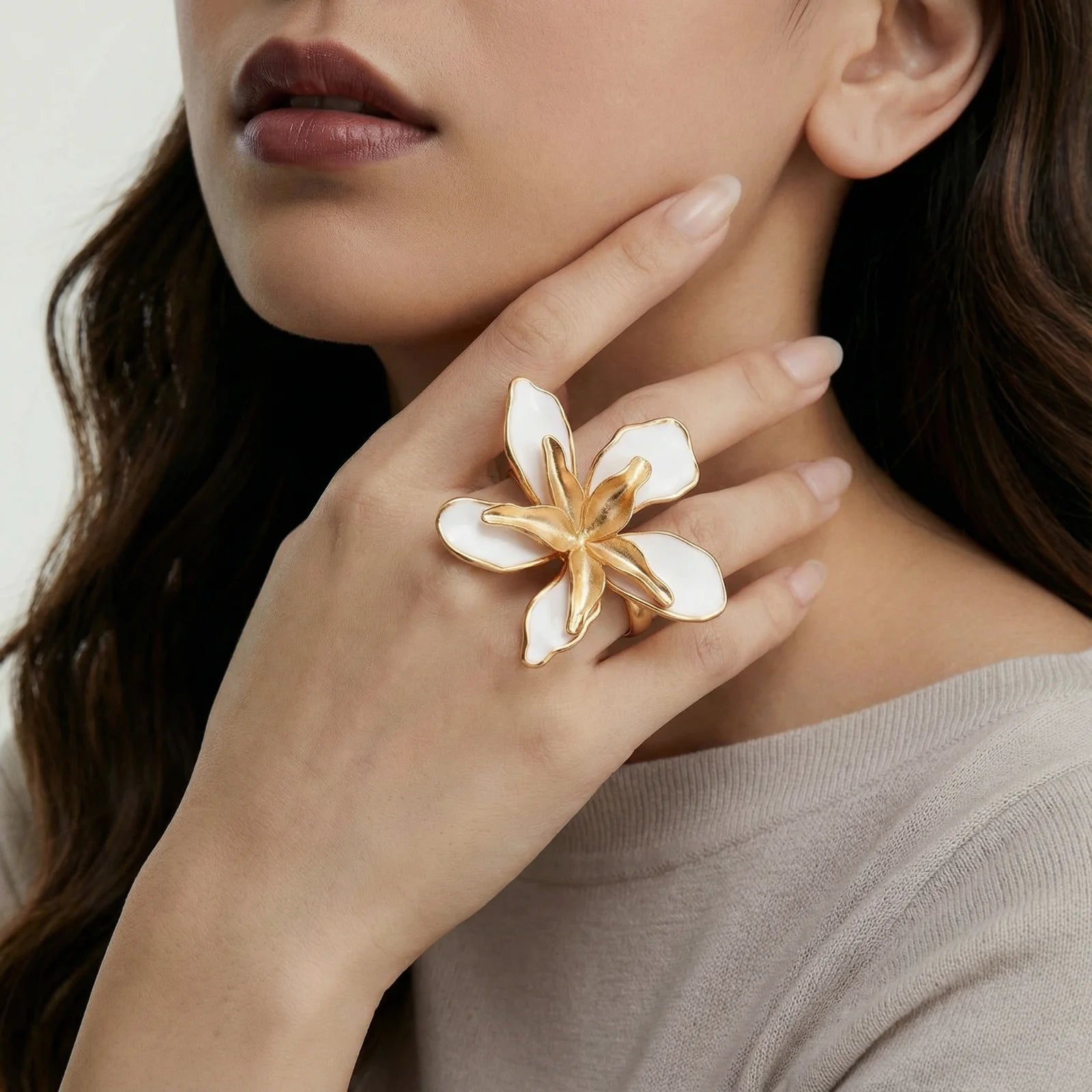 VeriGirl Lily Flower Ring